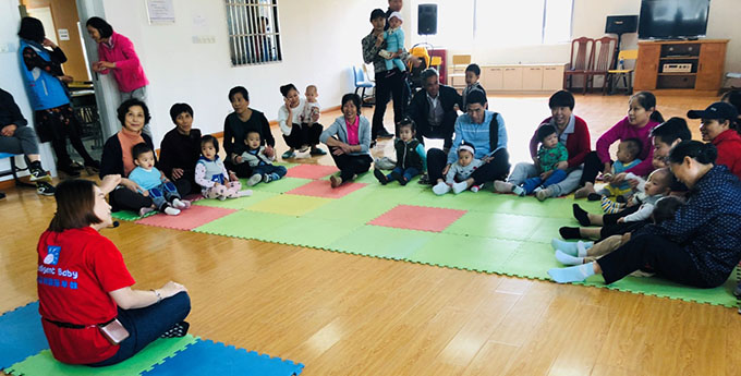 嬰智貝佳公益早教進(jìn)行時(shí)，成為江川社區(qū)公益早教合伙人。